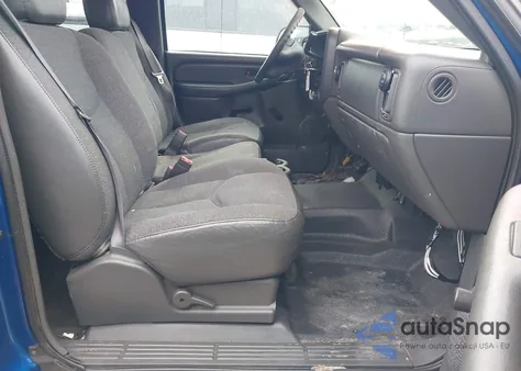 2003 Chevrolet Silverado 1500 Work Truck из США, поврежденный, VIN 2GCEC19X731136718